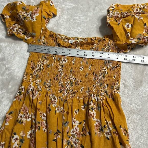 Flynn Skye Justine Romper Women's Small Orange Floral Puff Sleeve Smocked RTR - Picture 7 of 11